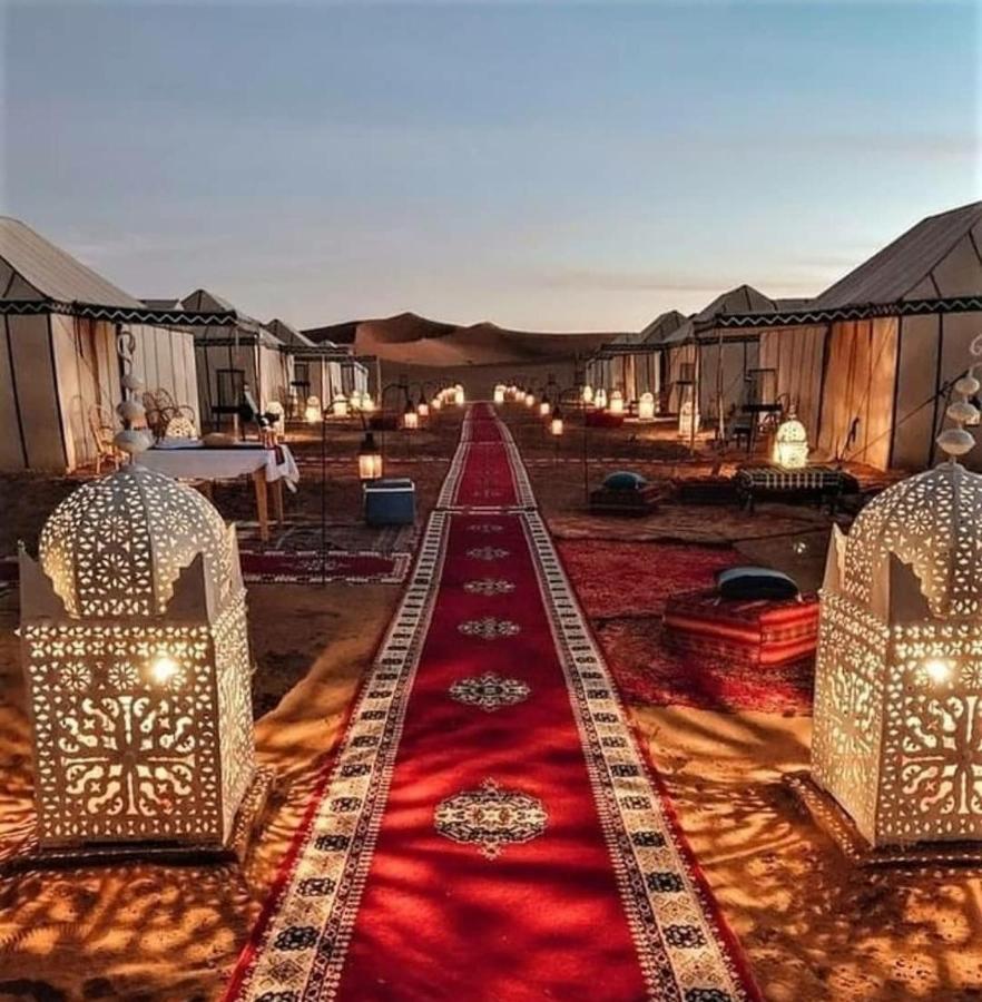 Sahara Luxury Tented Camp Мерзуга Экстерьер фото