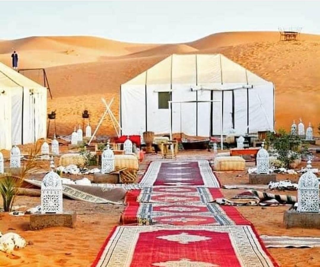 Sahara Luxury Tented Camp Мерзуга Экстерьер фото